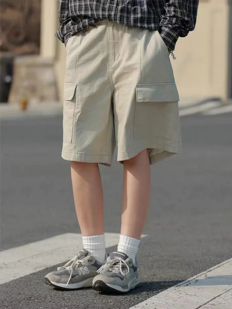 Летние новые ретро-брюки в японском стиле, цветные рабочие брюки, свободные повседневные брюки-капри для мужчин
Летние новые ретро-брюки в японском стиле, цветные рабочие брюки, свободные повседневные брюки-капри для мужчин