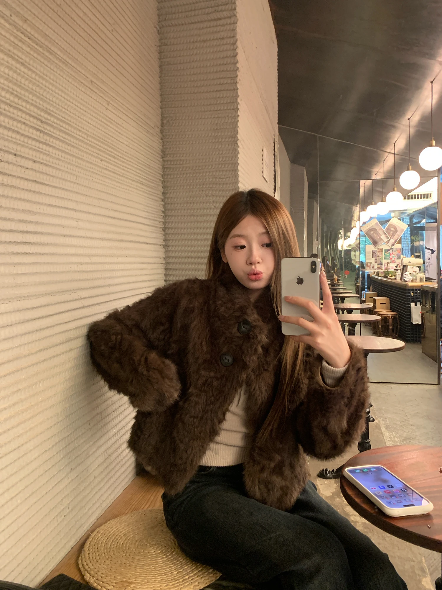 OKJJ Korean Sle ort Fur Coat Women's Warmth Padded Collar Inteated Leather And Fur Faionable Anti-Aging Coat
OKJJ Korean Sle ort Fur Coat Women's Warmth Padded Collar Inteated Leather And Fur Faionable Anti-Aging Coat
