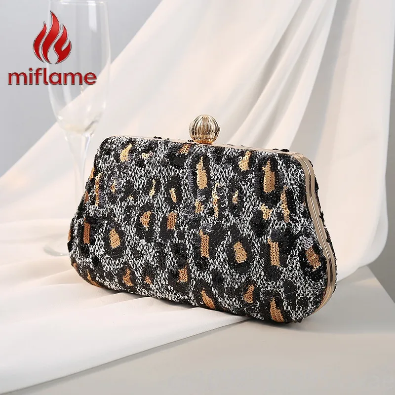 Elegant Luxury Clutch Bag Women's Vintage New Sequin Leopard Print Embroidery Evening Party Purse
Elegant Luxury Clutch Bag Women's Vintage New Sequin Leopard Print Embroidery Evening Party Purse