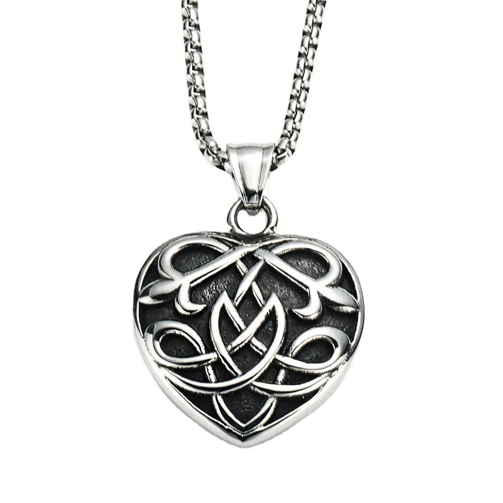 European and American Vintage Heart Shaped Irish Knot Stainless Steel Men's Necklace Love Viking Necklace Sweater Chain
European and American Vintage Heart Shaped Irish Knot Stainless Steel Men's Necklace Love Viking Necklace Sweater Chain