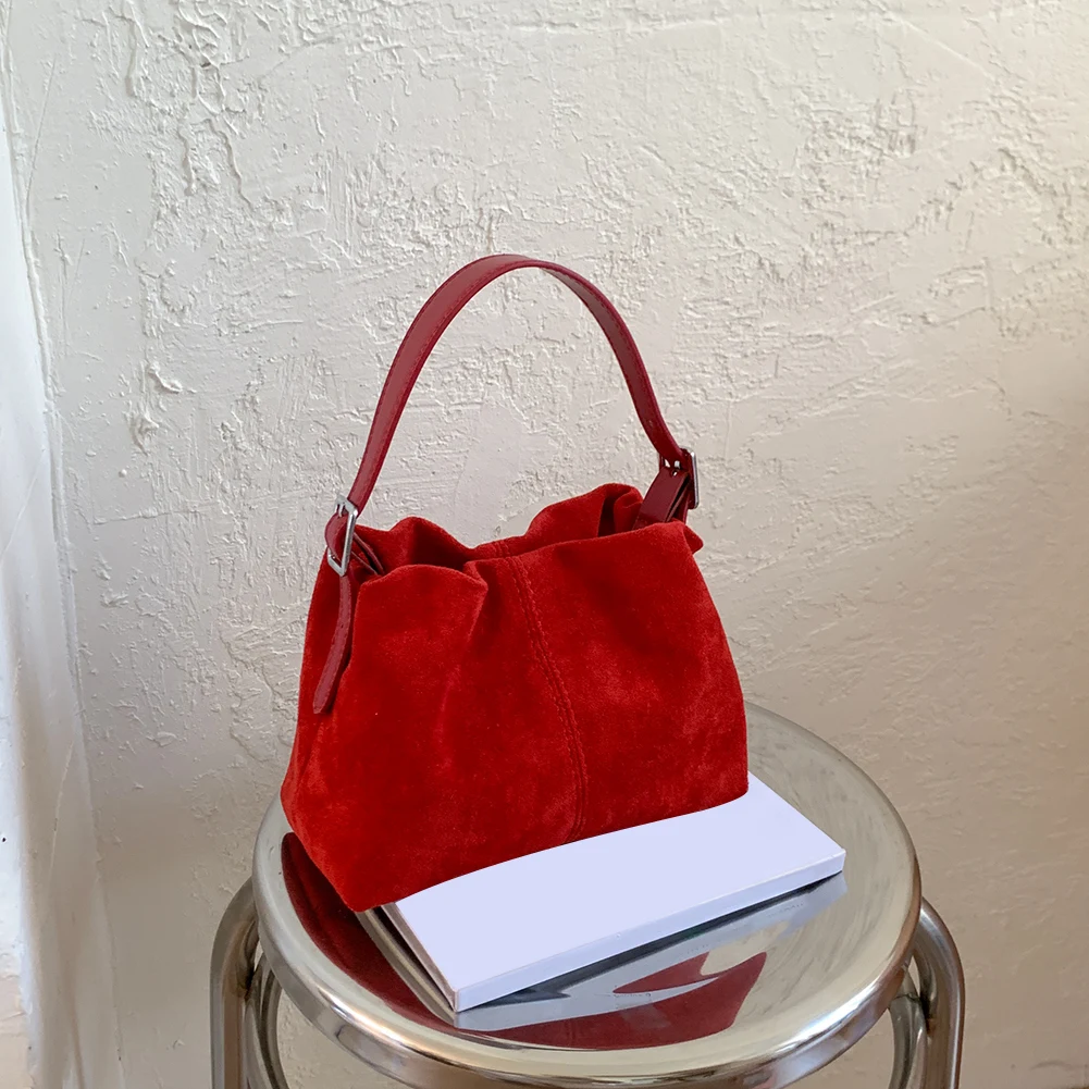 Женская сумка через плечо из искусственной кожи с регулируемым ремешком, женские замшевые сумки на плечо из искусственной кожи, сумка-тоут для путешествий и работы
Женская сумка через плечо из искусственной кожи с регулируемым ремешком, женские замшевые сумки на плечо из искусственной кожи, сумка-тоут для путешествий и работы