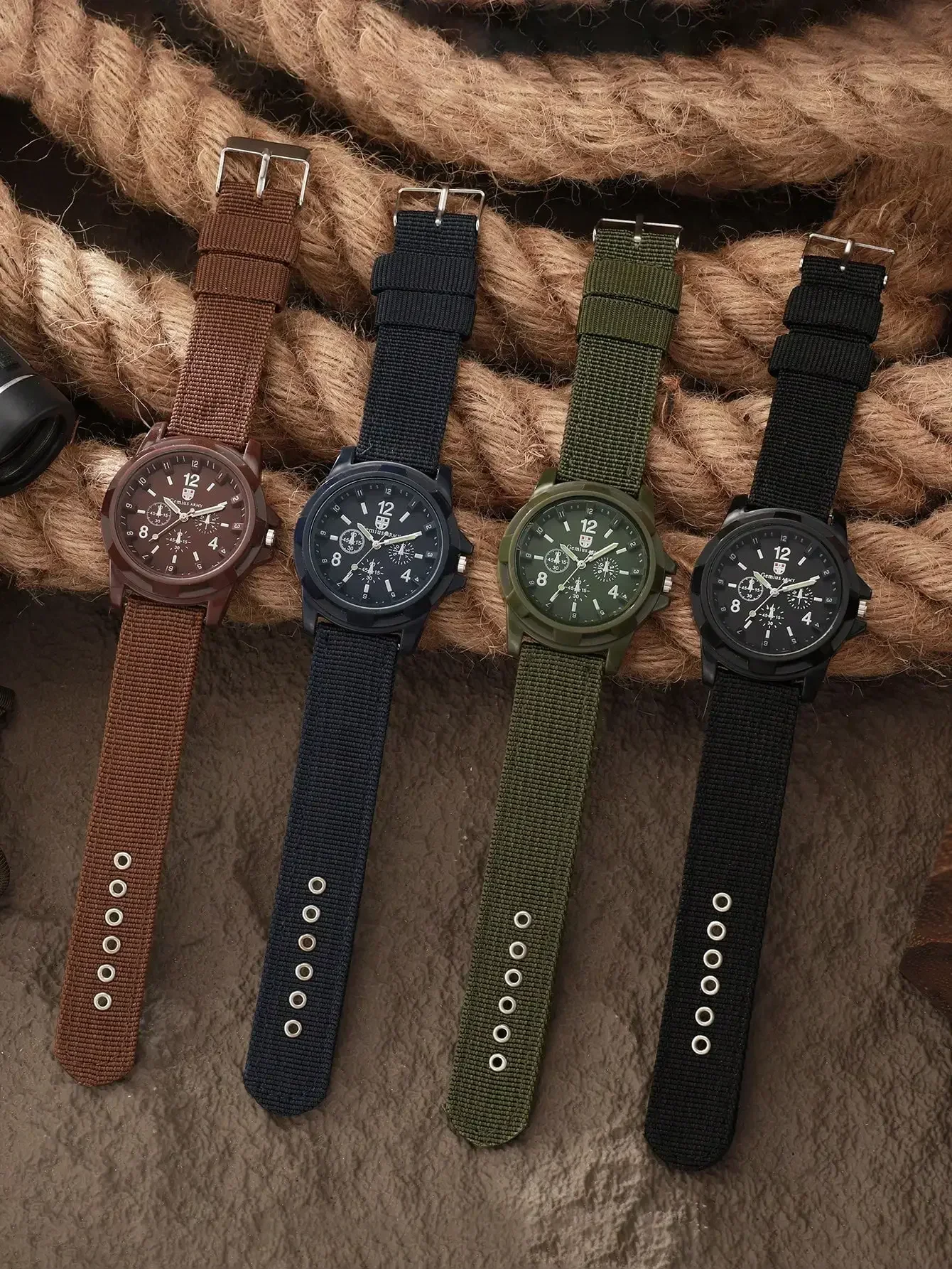 4pcs/Set Men's Nylon Strap Digital Dial Quartz Watch Combination, Fashionable Casual Outdoor Wristwatch, Holiday Gift
4pcs/Set Men's Nylon Strap Digital Dial Quartz Watch Combination, Fashionable Casual Outdoor Wristwatch, Holiday Gift