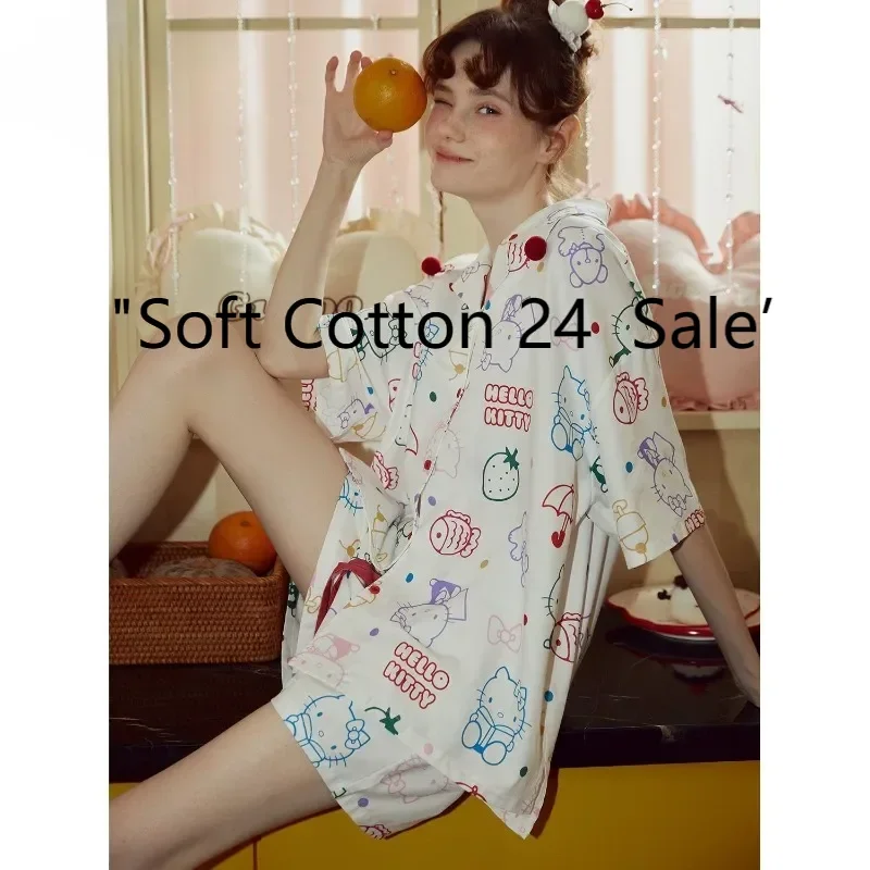 2025 new hello kitty pajamas white cartoon two-piece set short-sleeved shorts cute hello kitty summer women's loungewear
2025 new hello kitty pajamas white cartoon two-piece set short-sleeved shorts cute hello kitty summer women's loungewear
