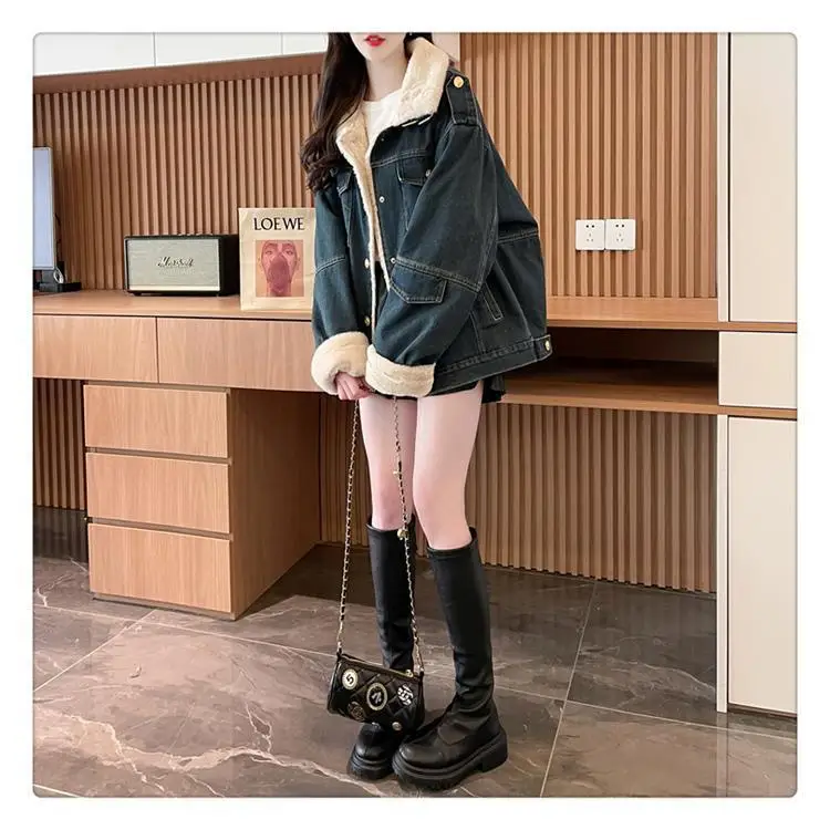 Джинсовые пальто, зимние меховые плюшевые женские осенние облегающие новые китайские минималистичные Highstreet для поездок на работу, анти-запах, на флисовой подкладке с зубцами Y2K
Джинсовые пальто, зимние меховые плюшевые женские осенние облегающие новые китайские минималистичные Highstreet для поездок на работу, анти-запах, на флисовой подкладке с зубцами Y2K