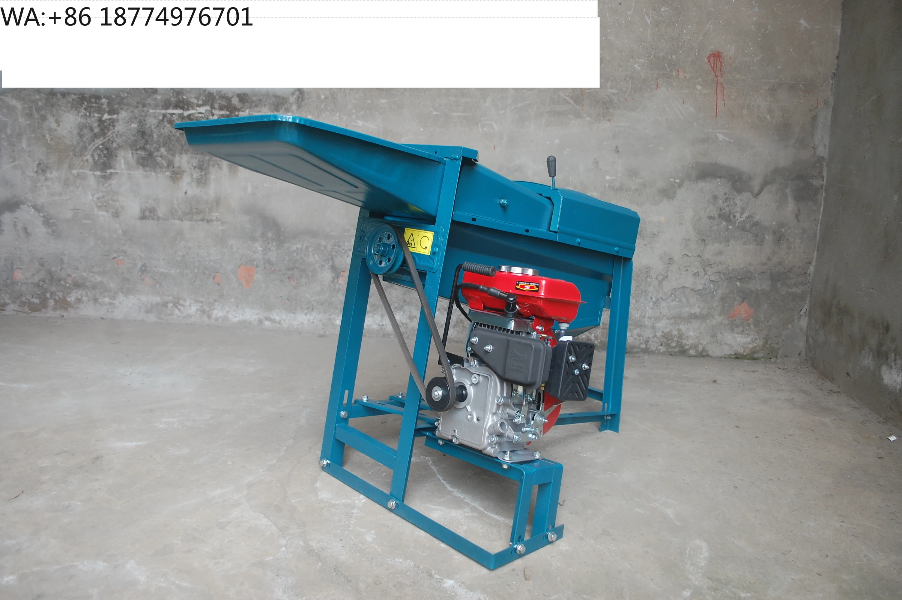 Малогабаритная молотилка для кукурузы (кукурузоуборочная машина) от производителя
Малогабаритная молотилка для кукурузы (кукурузоуборочная машина) от производителя