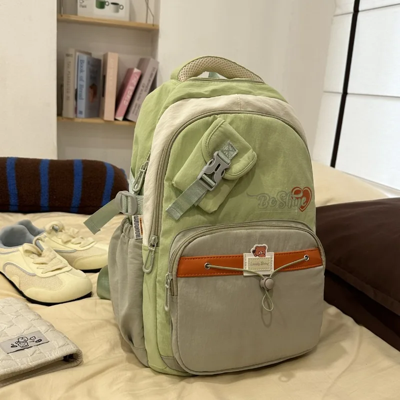 Lightweight Kids Backpacks for Boy Retro Breathable Nylon Sports Bag Casual Versatile Designer Bag Cute Backpack Laptop Backpack
Lightweight Kids Backpacks for Boy Retro Breathable Nylon Sports Bag Casual Versatile Designer Bag Cute Backpack Laptop Backpack