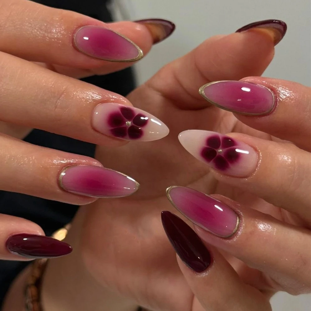 Purple Flowers Petal Halo Dyeing Wearable Nail Art Fashion French Almond False Nail Detachable Finished Fake Nail Press on Nails
Purple Flowers Petal Halo Dyeing Wearable Nail Art Fashion French Almond False Nail Detachable Finished Fake Nail Press on Nails
