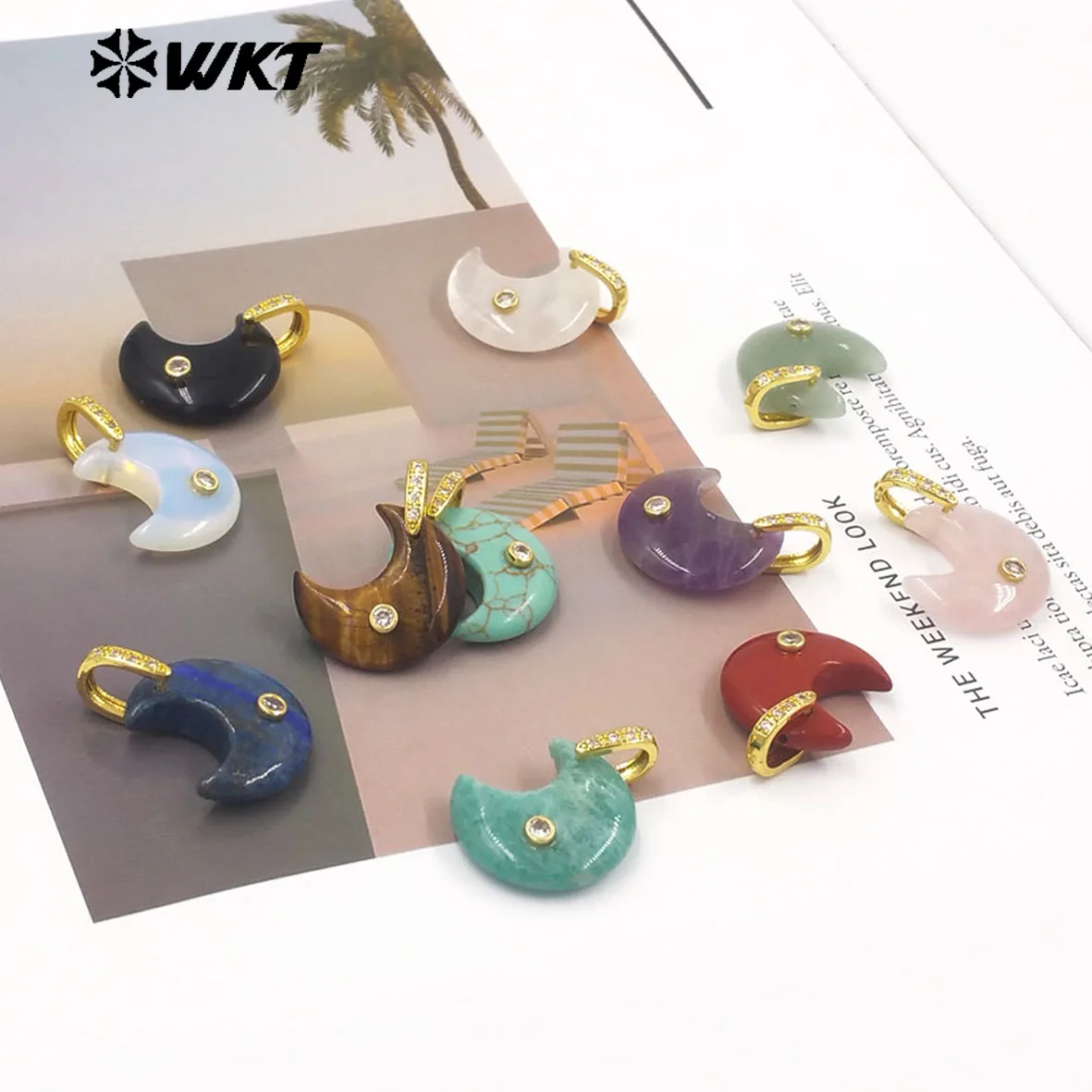 WT-P2112 Retro Minority Gemstone Cubic Zircon Moon Shape Pendant With 18K Real Gold Plated For Friends Jewelry
WT-P2112 Retro Minority Gemstone Cubic Zircon Moon Shape Pendant With 18K Real Gold Plated For Friends Jewelry