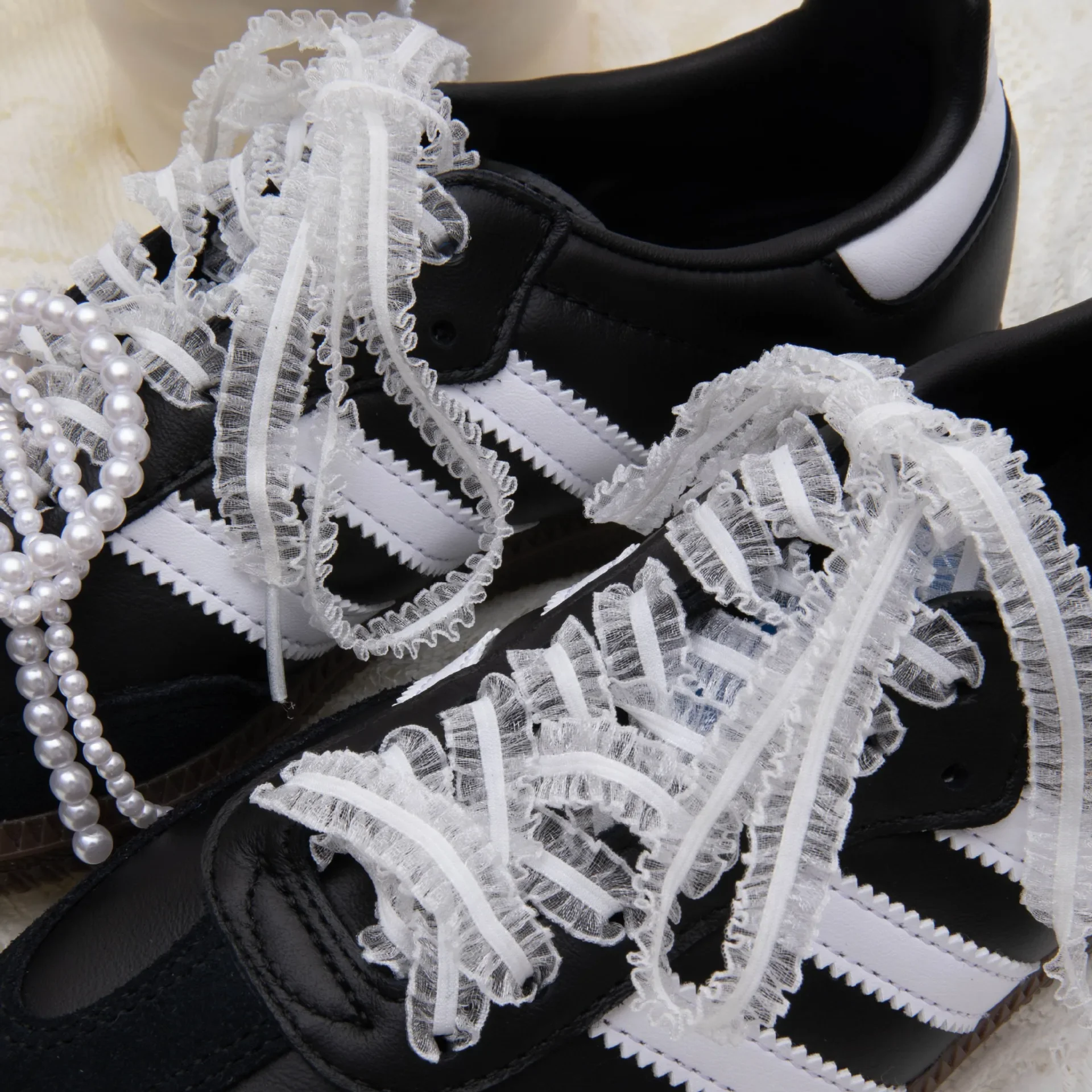 Flat Shoelaces Sneakers Lace Fungus Edge Shoe Laces Ballet Style Pearl Bow Shoes Accessories Width 1.2cm/3cm Length 80cm/120cm
Flat Shoelaces Sneakers Lace Fungus Edge Shoe Laces Ballet Style Pearl Bow Shoes Accessories Width 1.2cm/3cm Length 80cm/120cm