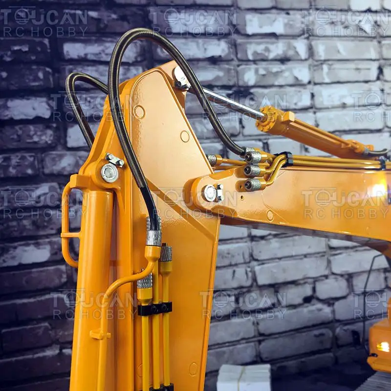 KIT 1/14 LESU PC360 Hydraulic RC Excavator Digger Metal Body Sprocket Pump Painted Yellow Color Outdoor Toys THZH0900
KIT 1/14 LESU PC360 Hydraulic RC Excavator Digger Metal Body Sprocket Pump Painted Yellow Color Outdoor Toys THZH0900