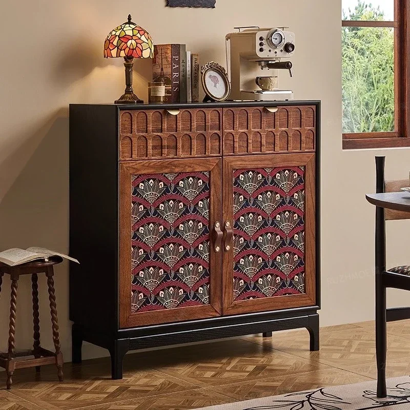 Solid wood wall two-color cabinet, locker engraving, living room storage
Solid wood wall two-color cabinet, locker engraving, living room storage