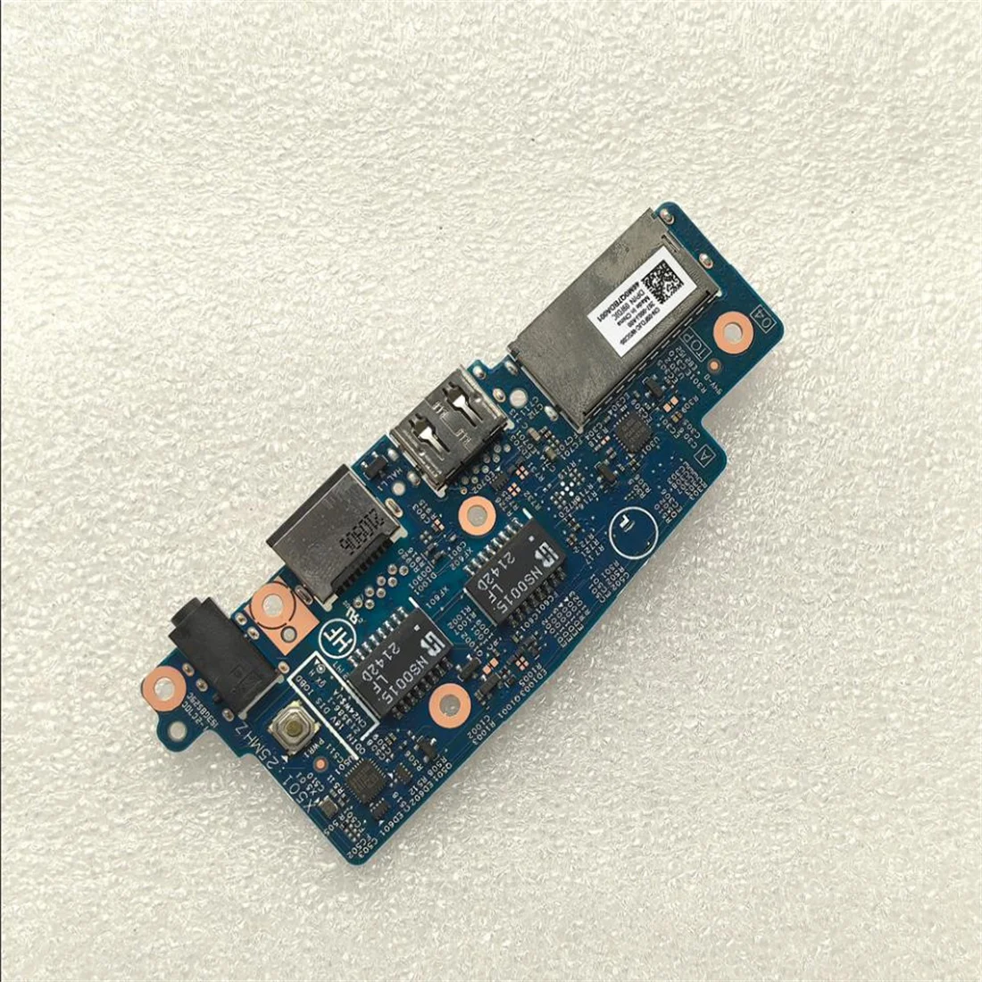 ДЛЯ Dell VOSTRO 16 5630, устройство чтения карт, аудио USB-плата, кнопка переключения, плата 213586 -1 09FDJC
ДЛЯ Dell VOSTRO 16 5630, устройство чтения карт, аудио USB-плата, кнопка переключения, плата 213586 -1 09FDJC