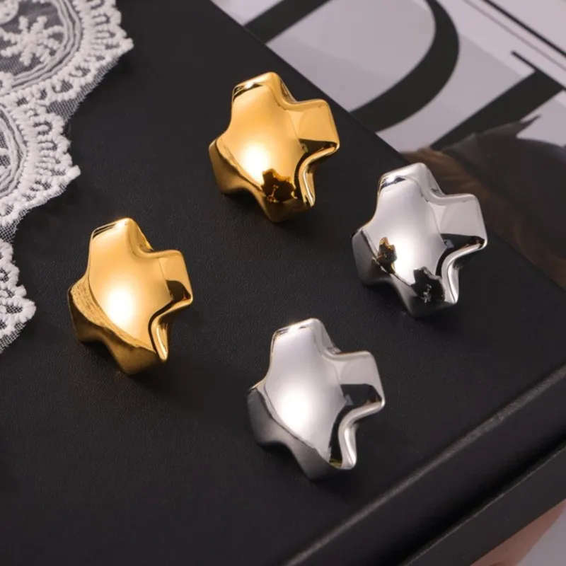 Simple Smooth Plus Sign Earrings For Women Gold Silver Color Women's Stainless Steel Stud Earring Fashion Girls Cute Ear Rings
Simple Smooth Plus Sign Earrings For Women Gold Silver Color Women's Stainless Steel Stud Earring Fashion Girls Cute Ear Rings