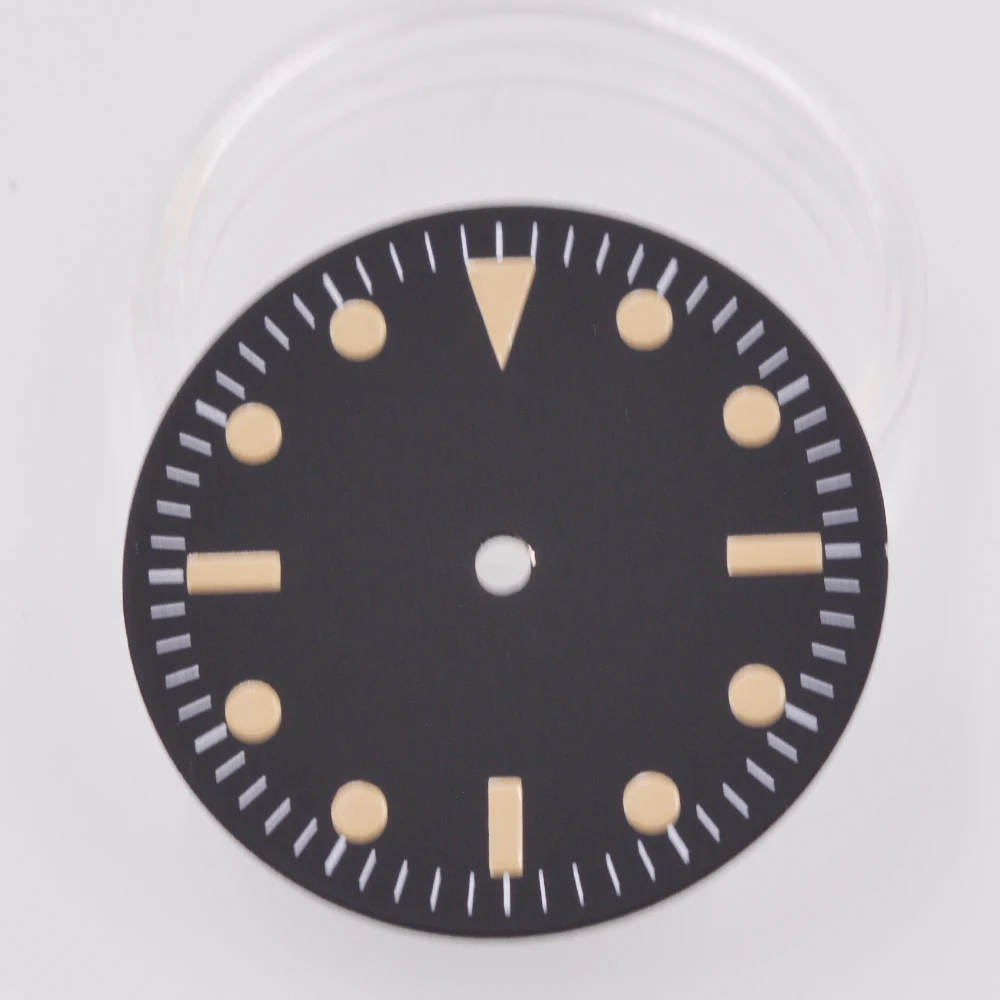 28.5mm Green Luminous Black Watch Dial For NH35 NH36 PT5000 ETA2824 2836 Miyota 8215 8205 821A DG2813 Movement
28.5mm Green Luminous Black Watch Dial For NH35 NH36 PT5000 ETA2824 2836 Miyota 8215 8205 821A DG2813 Movement