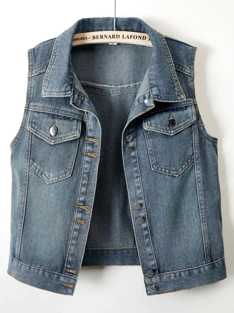 2024 Spring Summer New Women Clothes Denim Vest Fashion Single-breasted Simple Blue Waistcoat Female Vintage Sleeveless Tops
2024 Spring Summer New Women Clothes Denim Vest Fashion Single-breasted Simple Blue Waistcoat Female Vintage Sleeveless Tops
