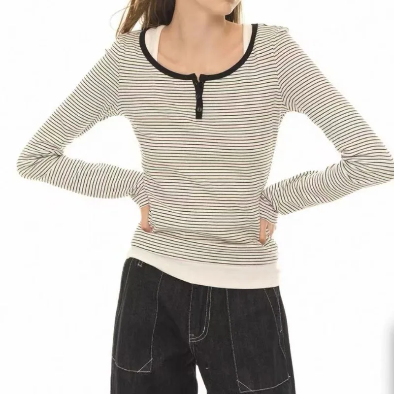 Contrast Striped Long-sleeved T-shirt for Women in Autumn American Retro Style Slimming Bottoming Shirt
Contrast Striped Long-sleeved T-shirt for Women in Autumn American Retro Style Slimming Bottoming Shirt