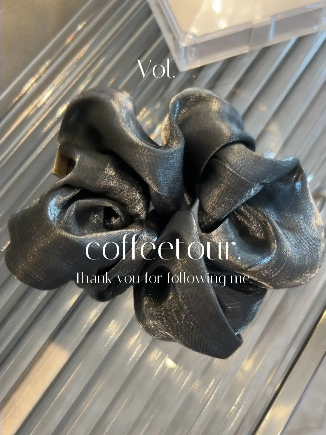 100% Silk Linen Scrunchies for hair circles mermaid luster illusion color fairy beauty Elastic Hairties for women
100% Silk Linen Scrunchies for hair circles mermaid luster illusion color fairy beauty Elastic Hairties for women