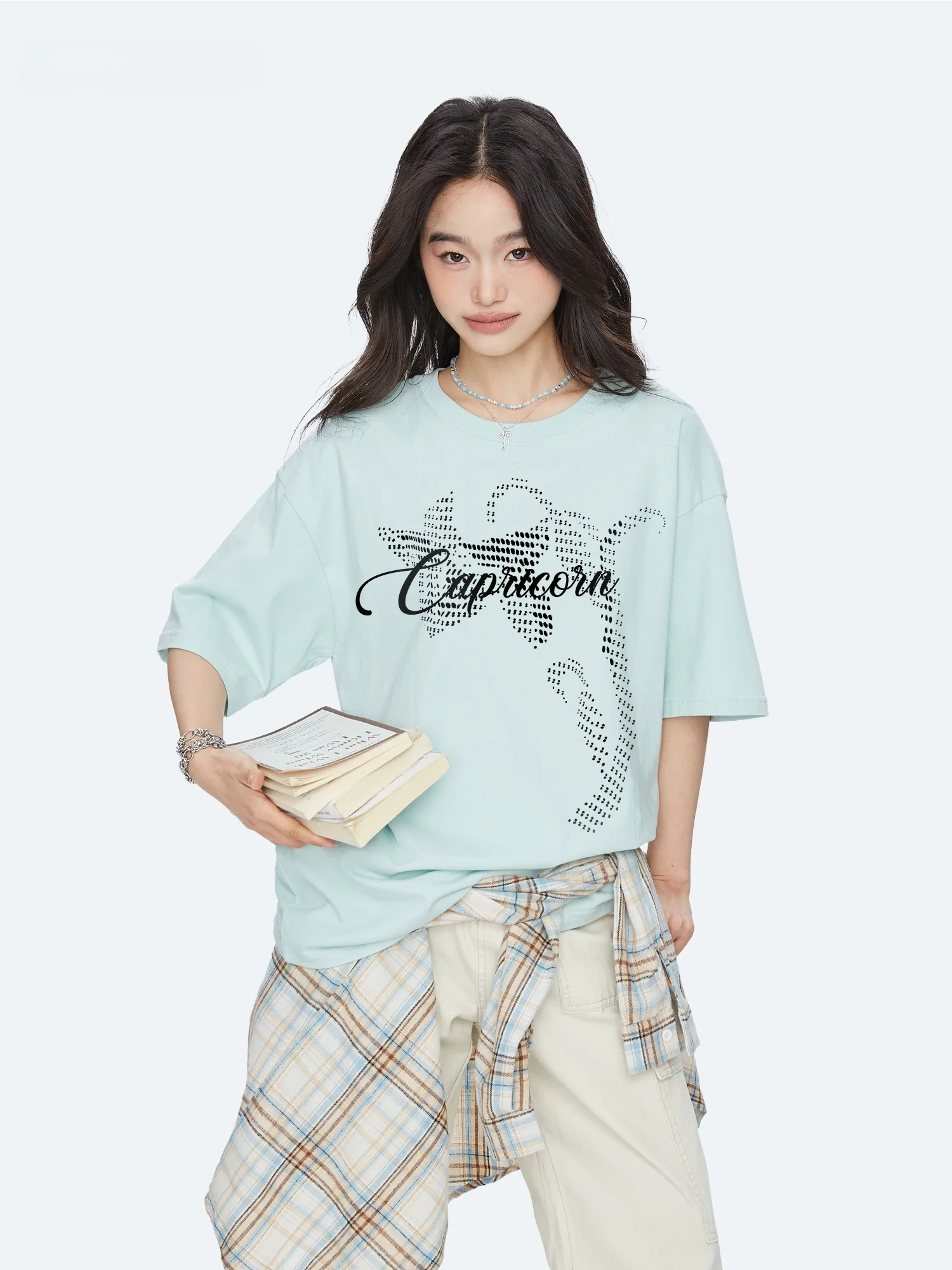 Capricorn Spot Flower Pure Cotton Short Sleeve Women's T-shirt Summer New Loose Half Sleeve Top Street Style Printed Casual
Capricorn Spot Flower Pure Cotton Short Sleeve Women's T-shirt Summer New Loose Half Sleeve Top Street Style Printed Casual