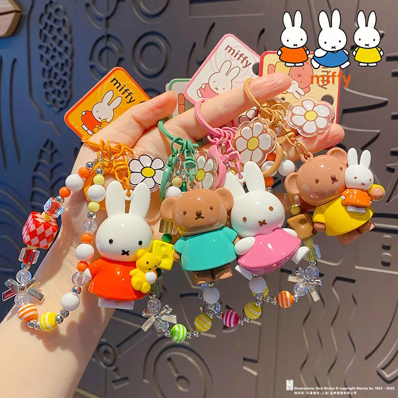 Kawaii Miffy Rabbit кукла брелок милый креативный DIY кулон из бисера пара брелок студенческий рюкзак подвесной орнамент
Kawaii Miffy Rabbit кукла брелок милый креативный DIY кулон из бисера пара брелок студенческий рюкзак подвесной орнамент