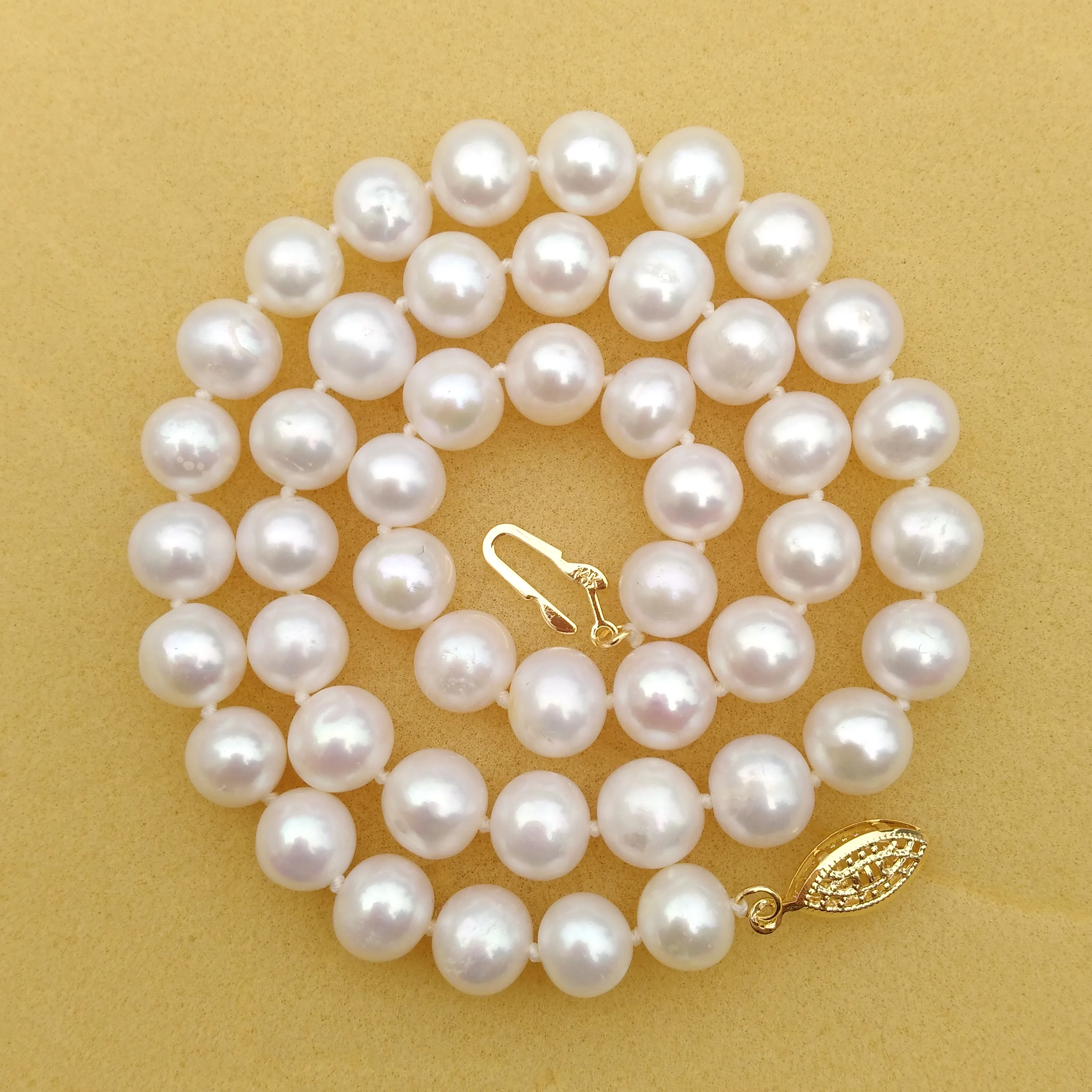 Gorgeous 8-9mm South Sea Round White Pearl Necklace Original Real shot photos
Gorgeous 8-9mm South Sea Round White Pearl Necklace Original Real shot photos