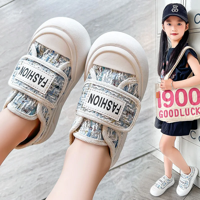 Four Seasons Girls Fashion Kids Shoes Flat Hook-and-loop Sneakers Casual Sports Shoes Older Children Cloth Skate Shoes Sneakers
Four Seasons Girls Fashion Kids Shoes Flat Hook-and-loop Sneakers Casual Sports Shoes Older Children Cloth Skate Shoes Sneakers