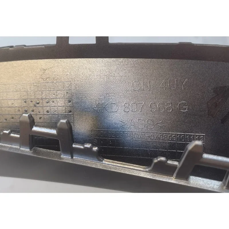 4KD807968G69D 4KD807967G69D Нижняя накладка переднего бампера 4KD 807 967 G 69D 4KD 807 968 G 69D для Audi A6L C8PA 2022-2024
4KD807968G69D 4KD807967G69D Нижняя накладка переднего бампера 4KD 807 967 G 69D 4KD 807 968 G 69D для Audi A6L C8PA 2022-2024