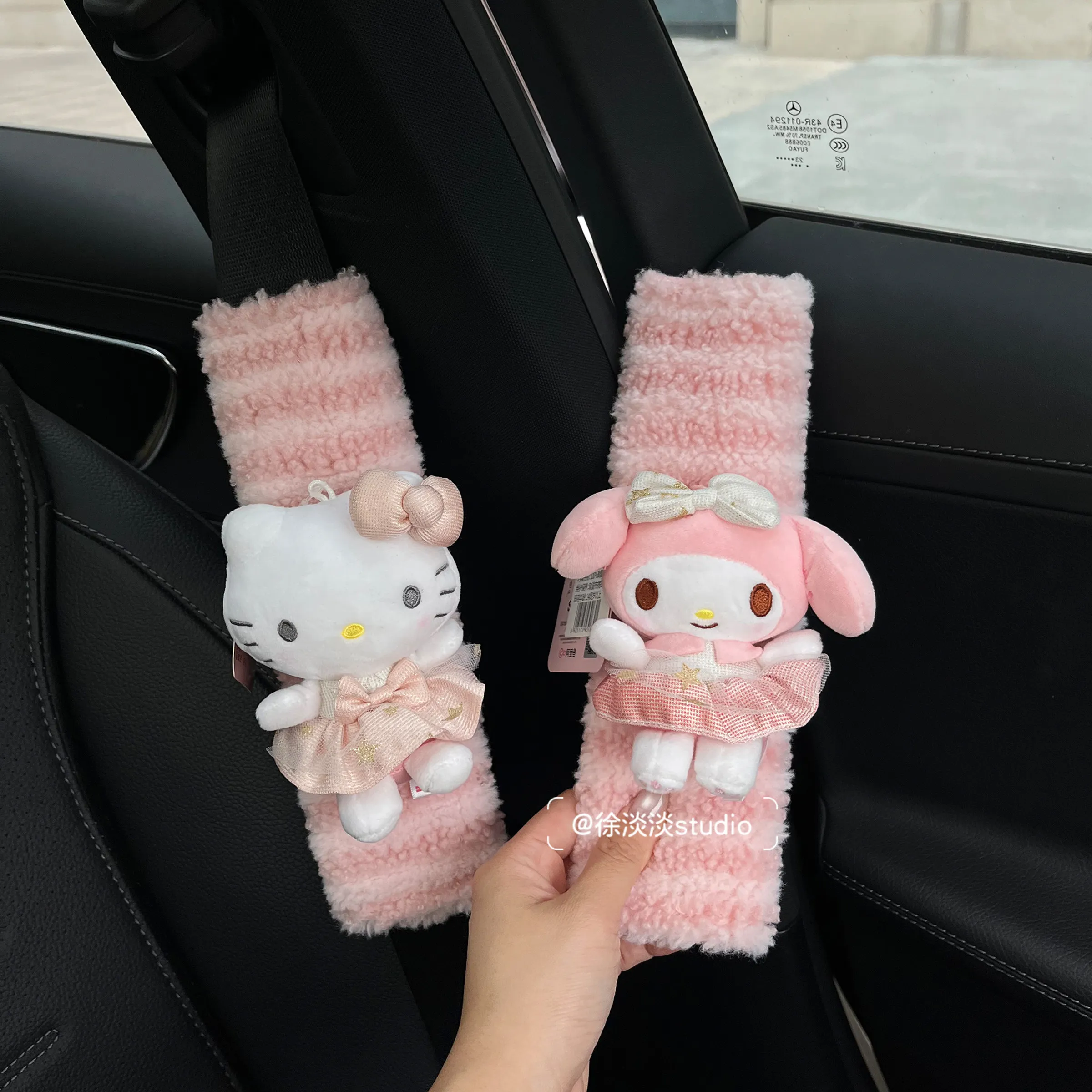 Sanrio Melody Car Seat Belt Covers Plush Doll Soft Velvet Shoulder Pad Safety Belt Cover for Adult Kid Car Interior Accessories
Sanrio Melody Car Seat Belt Covers Plush Doll Soft Velvet Shoulder Pad Safety Belt Cover for Adult Kid Car Interior Accessories