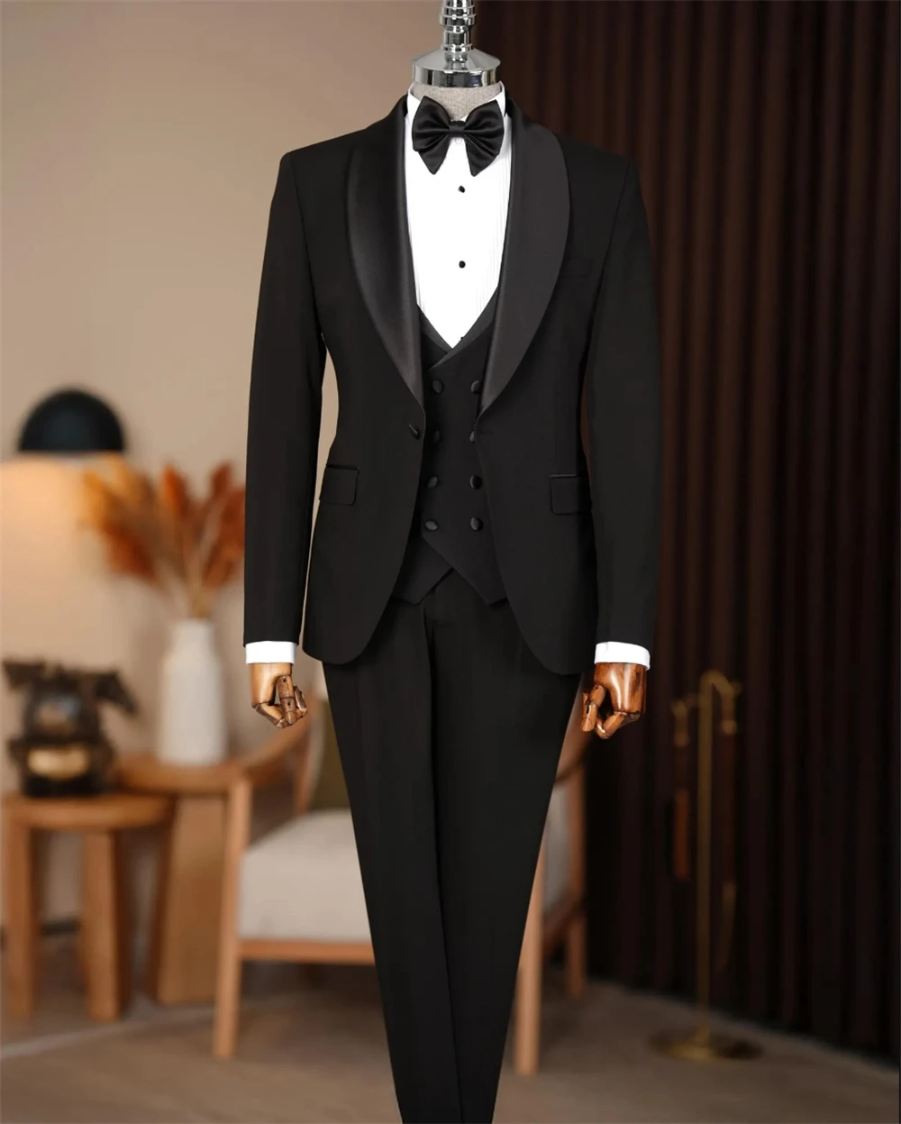 Elegant Men's Suits Black Slim Fit Tuxedo Suit 3 Piece Shawl Collar Wedding Suit (Jacket+Vest+Pants) Tailor Made
Elegant Men's Suits Black Slim Fit Tuxedo Suit 3 Piece Shawl Collar Wedding Suit (Jacket+Vest+Pants) Tailor Made
