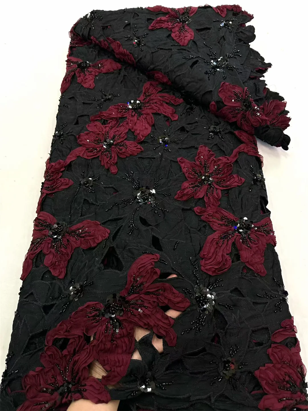 African Heavy Beaded Lace Fabric 2026 High-Quality Sequins French Chiffon For Nigerian Woman Wedding Style Material Sewing
African Heavy Beaded Lace Fabric 2026 High-Quality Sequins French Chiffon For Nigerian Woman Wedding Style Material Sewing