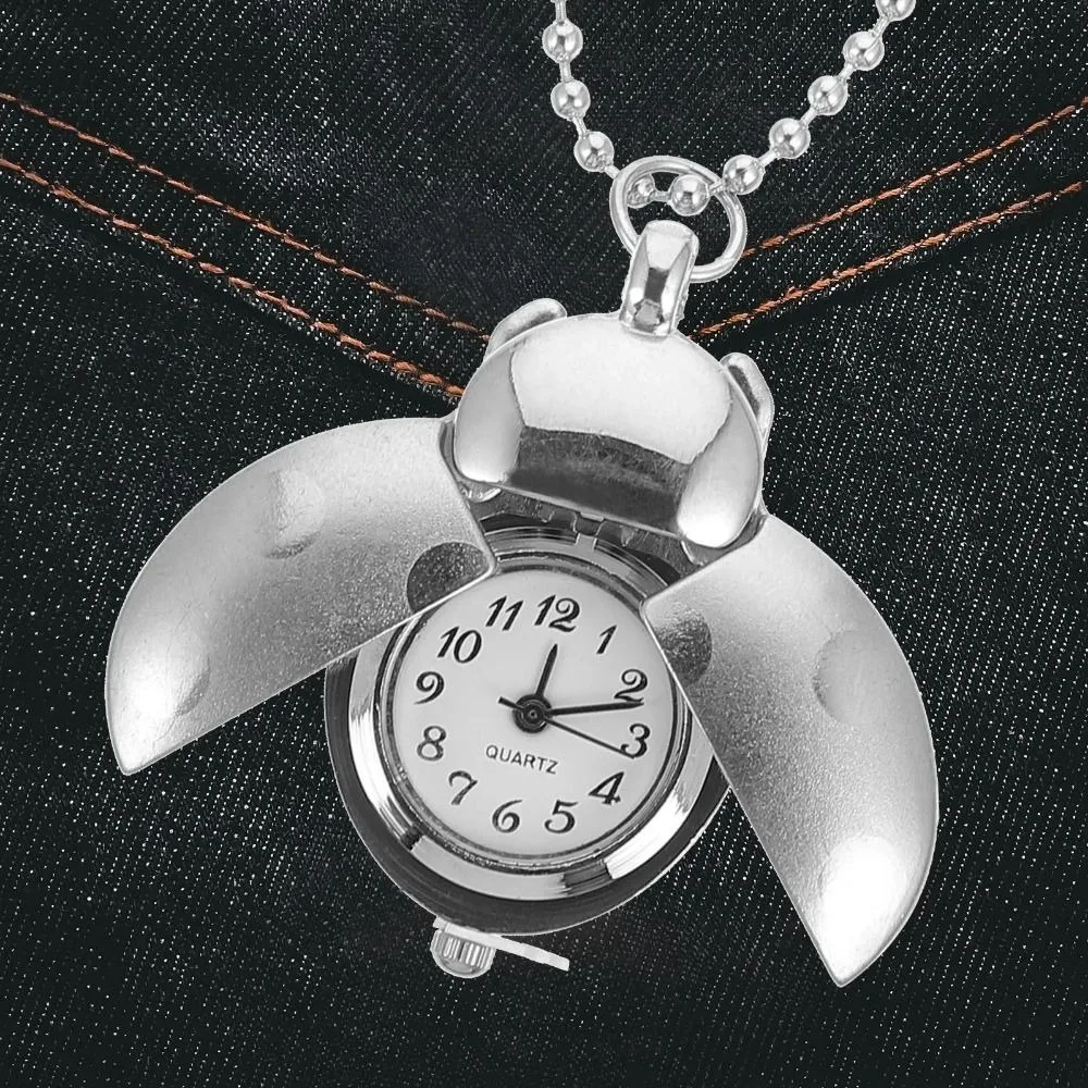Vintage Alloy Beetle Pocket Watch Pendant Design Quartz Movement Hanging Watch Retro Style Creative Quartz Watch Decorative
Vintage Alloy Beetle Pocket Watch Pendant Design Quartz Movement Hanging Watch Retro Style Creative Quartz Watch Decorative