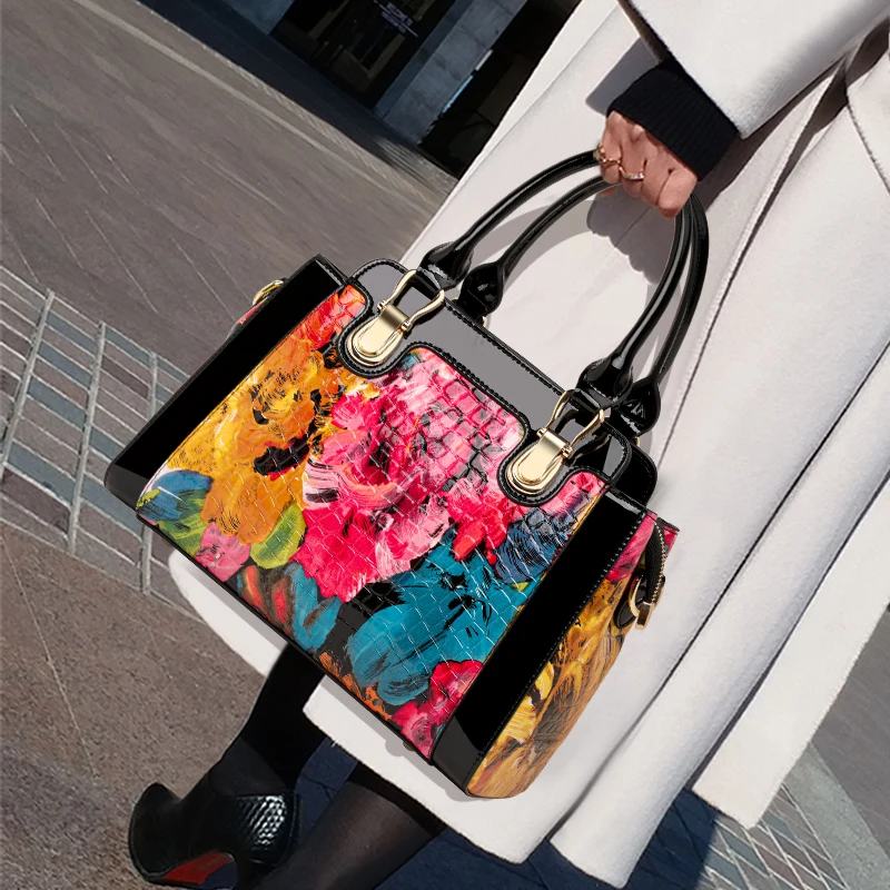 Genuine Leather Printed Women's Bag 2026 New Fashion Large-Capacity Handbag Versatile Shoulder Bag for Mothers
Genuine Leather Printed Women's Bag 2026 New Fashion Large-Capacity Handbag Versatile Shoulder Bag for Mothers