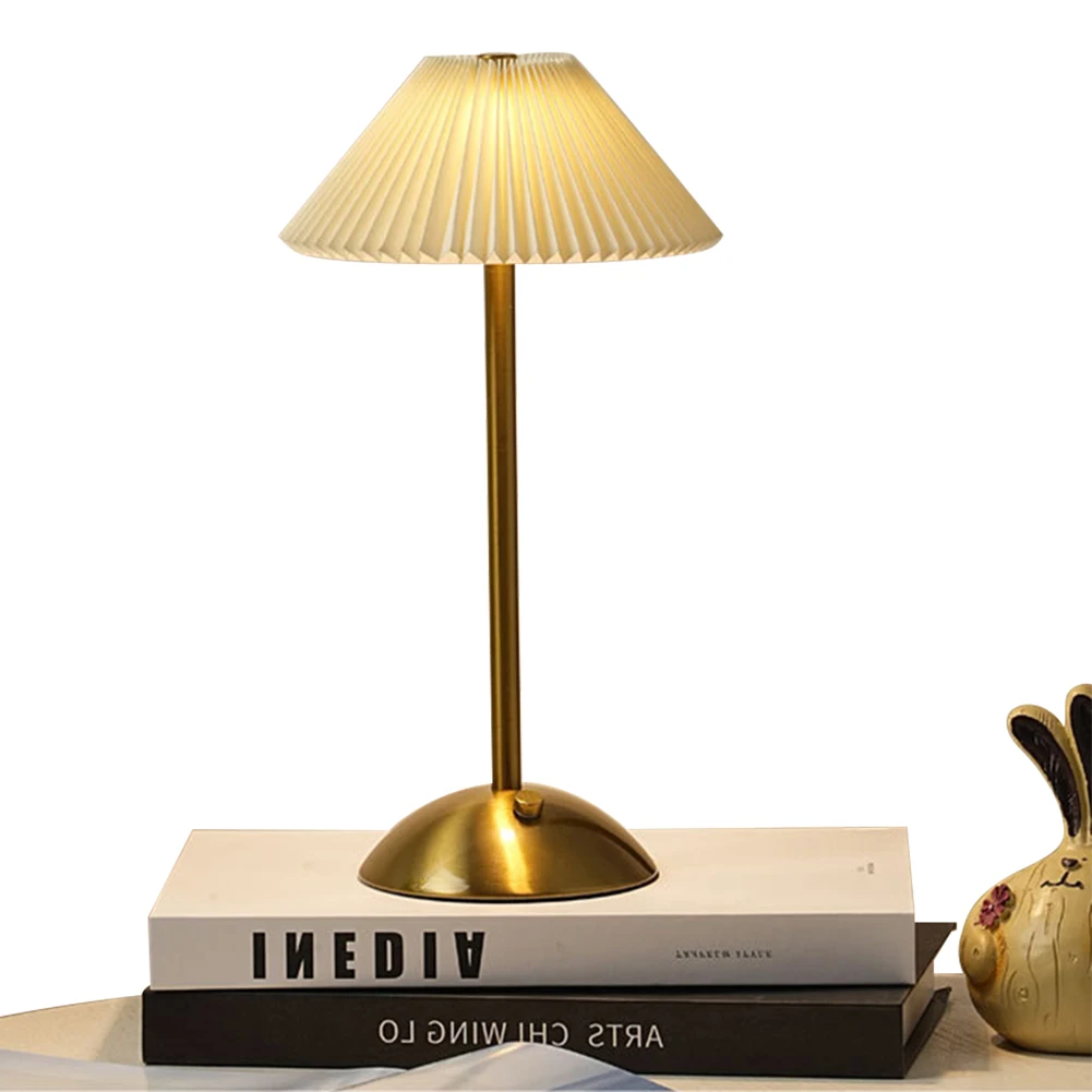 Decorative Table Lamp with Pleated Umbrella Lampshade Nordic Style Desktop Reading Lamp USB Charging 3 Light Color for Bedroom
Decorative Table Lamp with Pleated Umbrella Lampshade Nordic Style Desktop Reading Lamp USB Charging 3 Light Color for Bedroom