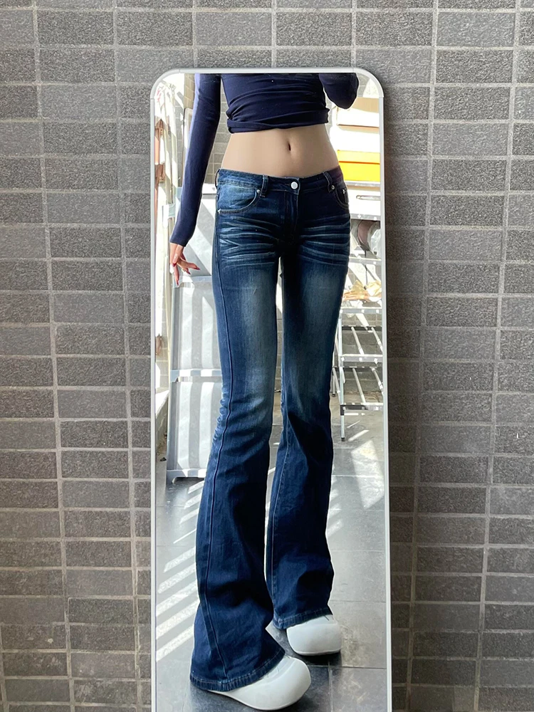 Новые женские джинсы-клеш с низкой посадкой, синие, приталенные, прямые, для весны 2025
Новые женские джинсы-клеш с низкой посадкой, синие, приталенные, прямые, для весны 2025