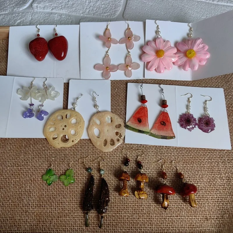 Handmaking Plant Series Epoxy Resin Earrings Unique Natural Mushroom Earrings Statement Plant Earrings Jewelry Custom Packaging
Handmaking Plant Series Epoxy Resin Earrings Unique Natural Mushroom Earrings Statement Plant Earrings Jewelry Custom Packaging