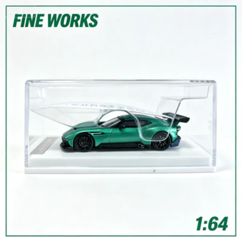FINE WORKS 1:64 Aston Martin, cast alloy model car, gift for boys, high-end static collection piece for adults, holiday gift.
FINE WORKS 1:64 Aston Martin, cast alloy model car, gift for boys, high-end static collection piece for adults, holiday gift.