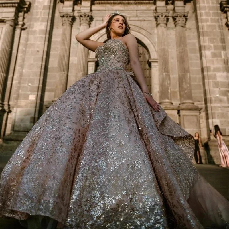 Sparkly Rose Gold Princess Quinceanera Dresses With Bow Ball Gown Glitter Appliques Crystals Beads Sweet 16 Dress Prom
Sparkly Rose Gold Princess Quinceanera Dresses With Bow Ball Gown Glitter Appliques Crystals Beads Sweet 16 Dress Prom