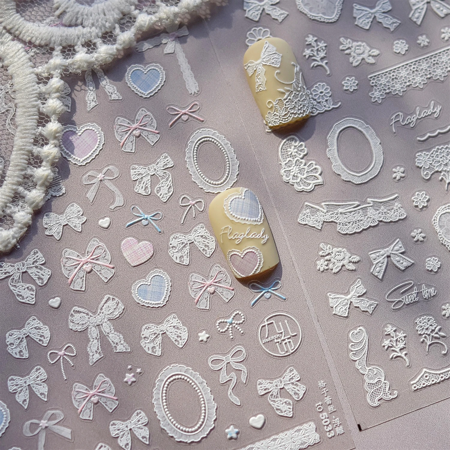 Retro Lace Gird Bowknot Love Heart Flower Leaves Fabric Art Photo Frame Embossed Self Adhesive Nail Art Stickers Manicure Decals
Retro Lace Gird Bowknot Love Heart Flower Leaves Fabric Art Photo Frame Embossed Self Adhesive Nail Art Stickers Manicure Decals