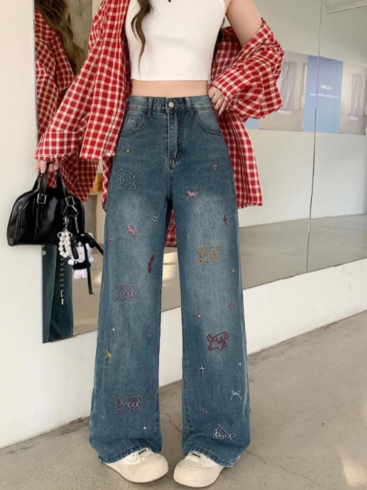 Slimming Embroidered Wide Leg Jeans Women's Spring New Style plus Size Slim Fit Straight Cut Street Fashion Trousers
Slimming Embroidered Wide Leg Jeans Women's Spring New Style plus Size Slim Fit Straight Cut Street Fashion Trousers