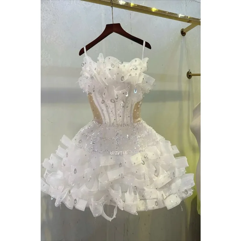Luxury Women White Tiered Ruffle Tulle Short Evening Gown Hand-set Rhinestone Corset Strapless Mini Cocktail Sweet 16 Dress
Luxury Women White Tiered Ruffle Tulle Short Evening Gown Hand-set Rhinestone Corset Strapless Mini Cocktail Sweet 16 Dress
