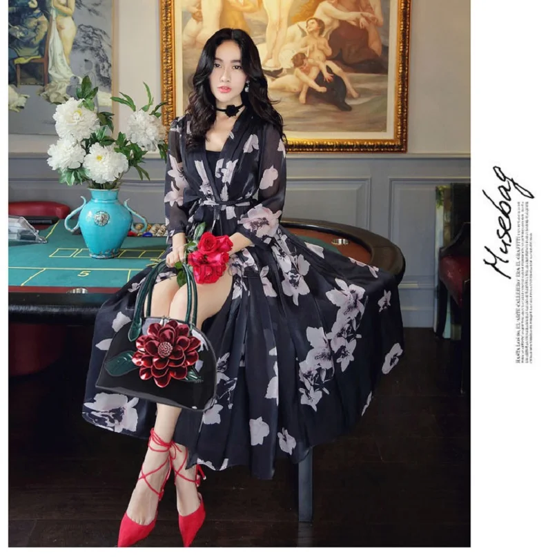 Women New Fashion Patent Leather Big Flowers Shell Bag Tote Bag Handbags Shoulder Bag Crossbody Bag Dress Party Club Bag Black
Women New Fashion Patent Leather Big Flowers Shell Bag Tote Bag Handbags Shoulder Bag Crossbody Bag Dress Party Club Bag Black