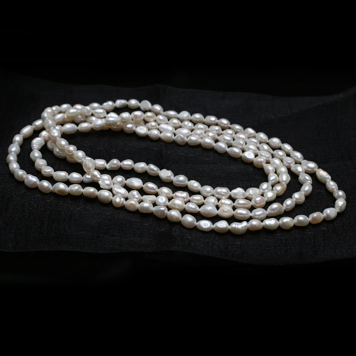 Real Irregular Baroque 100%Pearl Beading Necklace Exquisite Long Necklace For Women Jewelry Pearl Multi-layer Sweater Chain Gift
Real Irregular Baroque 100%Pearl Beading Necklace Exquisite Long Necklace For Women Jewelry Pearl Multi-layer Sweater Chain Gift