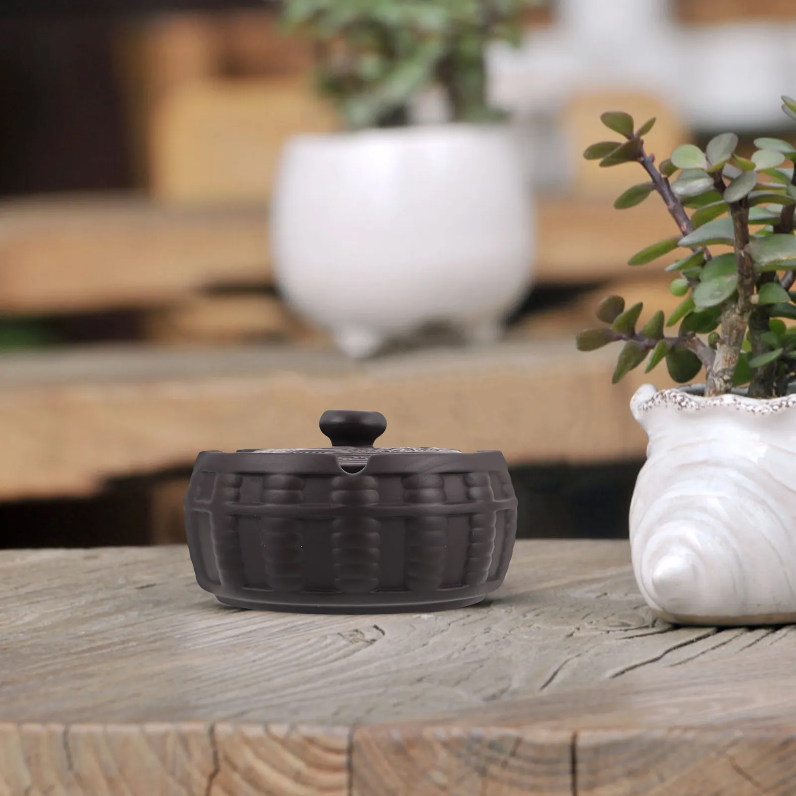 Пепельница для дома и улицы, автомобильная, с крышкой, для патио и балкона
Пепельница для дома и улицы, автомобильная, с крышкой, для патио и балкона