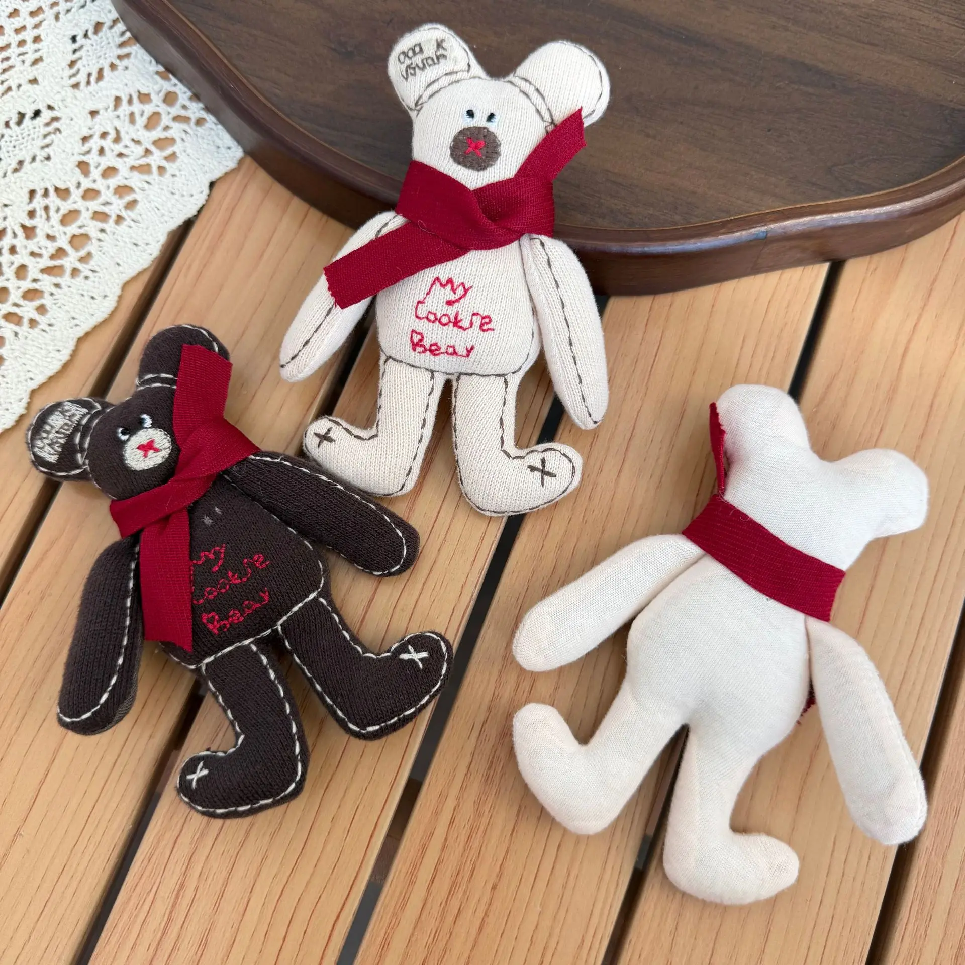 Handmade Stuffed Plush Bunny Rabbit Brooch Pin for Hat Scarf Bag Charm DIY Fabric Animal Toy Decoration
Handmade Stuffed Plush Bunny Rabbit Brooch Pin for Hat Scarf Bag Charm DIY Fabric Animal Toy Decoration