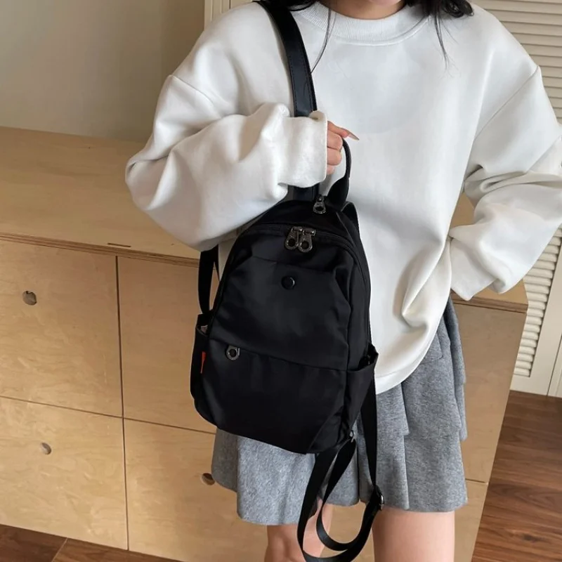 2025 Новая высококачественная женская роскошная брендовая кожаная сумка на плечо, известный дизайнер, модный дизайн, популярная классическая элегантная повседневная сумка
2025 Новая высококачественная женская роскошная брендовая кожаная сумка на плечо, известный дизайнер, модный дизайн, популярная классическая элегантная повседневная сумка 