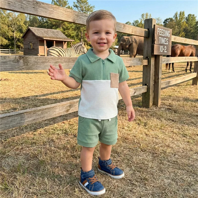 Комплект для малышей 0-36 месяцев: рубашка с воротником на молнии и однотонные шорты из вафельной ткани для мальчиков
Комплект для малышей 0-36 месяцев: рубашка с воротником на молнии и однотонные шорты из вафельной ткани для мальчиков