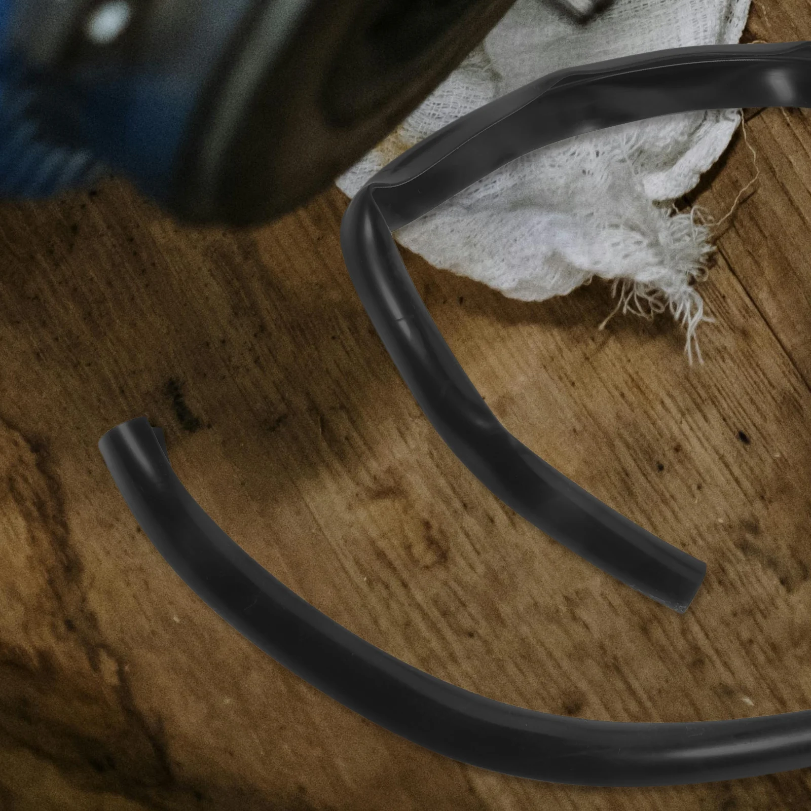 1M Rv Rain Gutter Plastic Drip Rail Silicone Gap Seal Tape Weather Stripping Door Frame Seal For Camper Slide Out Rv Repair
1M Rv Rain Gutter Plastic Drip Rail Silicone Gap Seal Tape Weather Stripping Door Frame Seal For Camper Slide Out Rv Repair