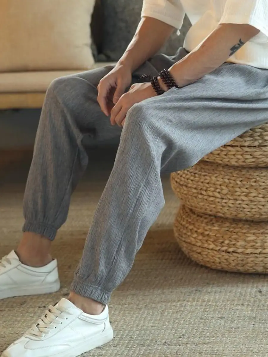 Spring Summer Men's Casual Loose Fit Straight Leg Cotton Linen Pants Drawstring Waist Large Size Comfortable Loose Trousers
Spring Summer Men's Casual Loose Fit Straight Leg Cotton Linen Pants Drawstring Waist Large Size Comfortable Loose Trousers