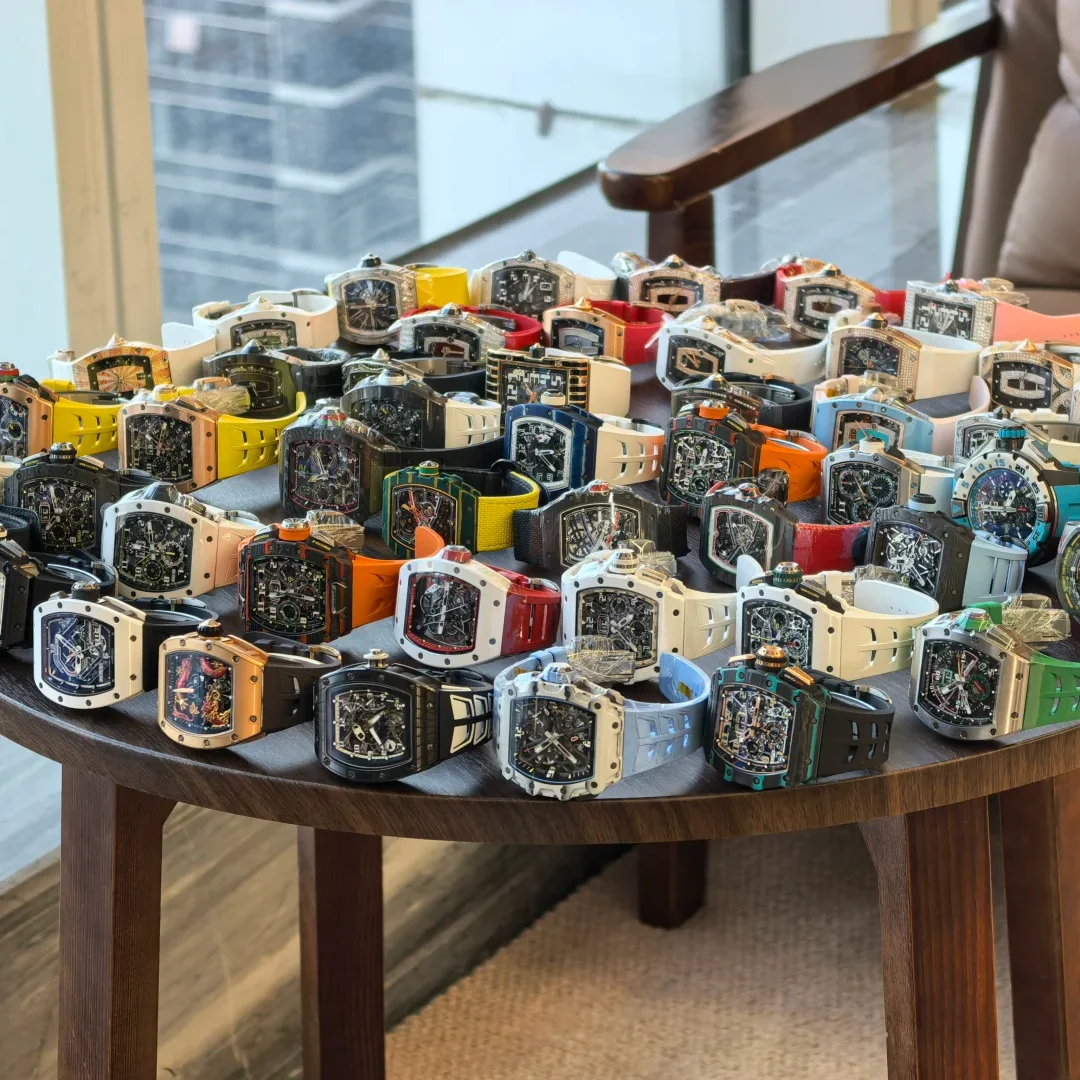 RM High-Quality Power Reserve Sapphire Hip-Hop Sports Diving Watch, Durable Fiber Case, Automatic Self-Winding , Rubber Strap
RM High-Quality Power Reserve Sapphire Hip-Hop Sports Diving Watch, Durable Fiber Case, Automatic Self-Winding , Rubber Strap