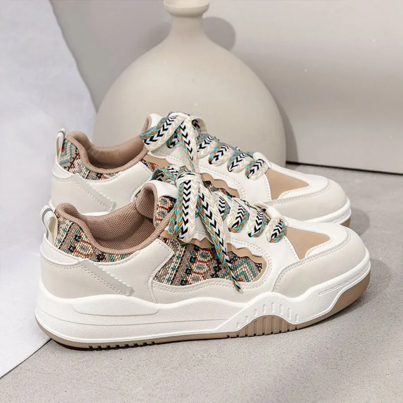 Small White Shoes For Women In Spring And Autumn 2024 New Women's Shoes China-Chic Casual Versatile Sports Thick Soled Shoes
Small White Shoes For Women In Spring And Autumn 2024 New Women's Shoes China-Chic Casual Versatile Sports Thick Soled Shoes