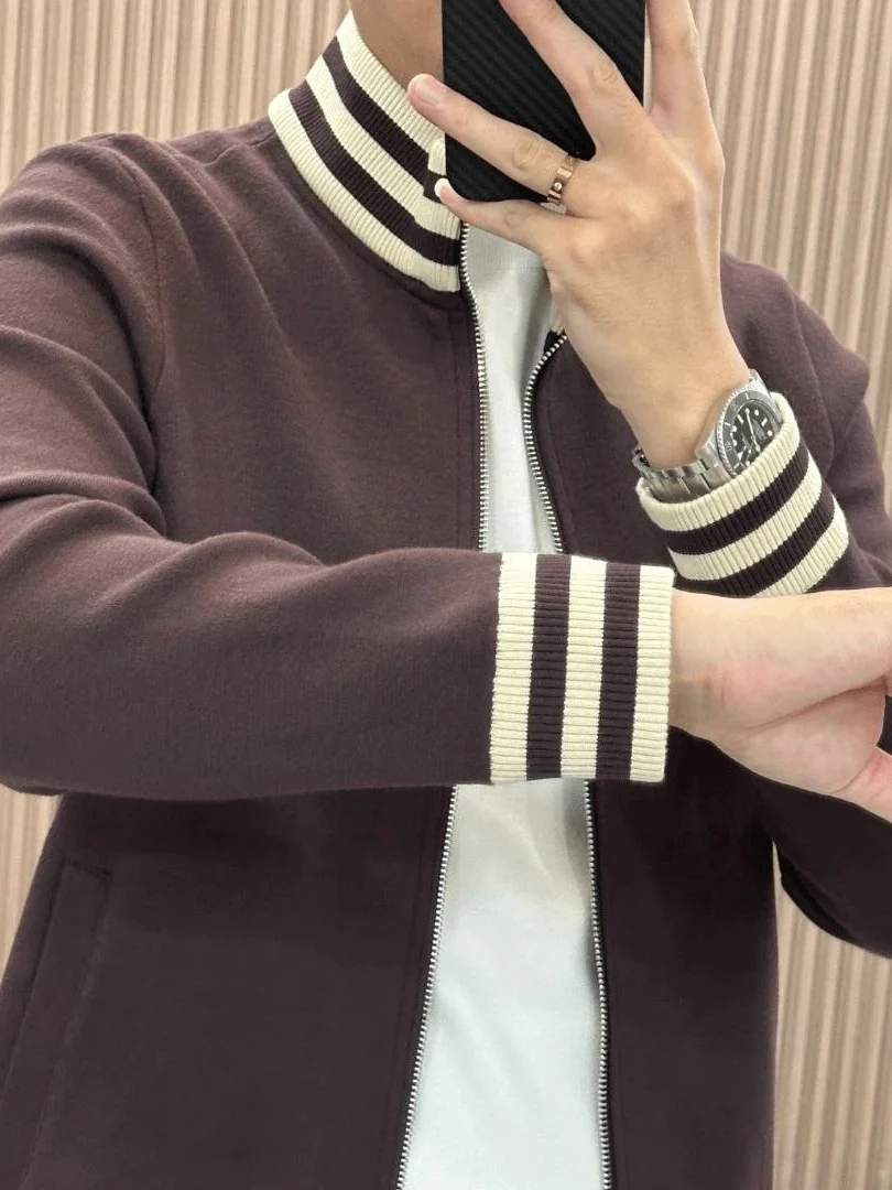Men's Casual Striped Zipper Jaet Stand Collar Design Faionable All-Match Outerwear Spring Summer Autumn Seasonal Wear
Men's Casual Striped Zipper Jaet Stand Collar Design Faionable All-Match Outerwear Spring Summer Autumn Seasonal Wear